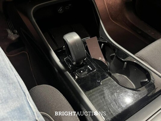 Volvo XC40 Recharge Core 231pk 2023 (Origineel-NL), S-772-NL