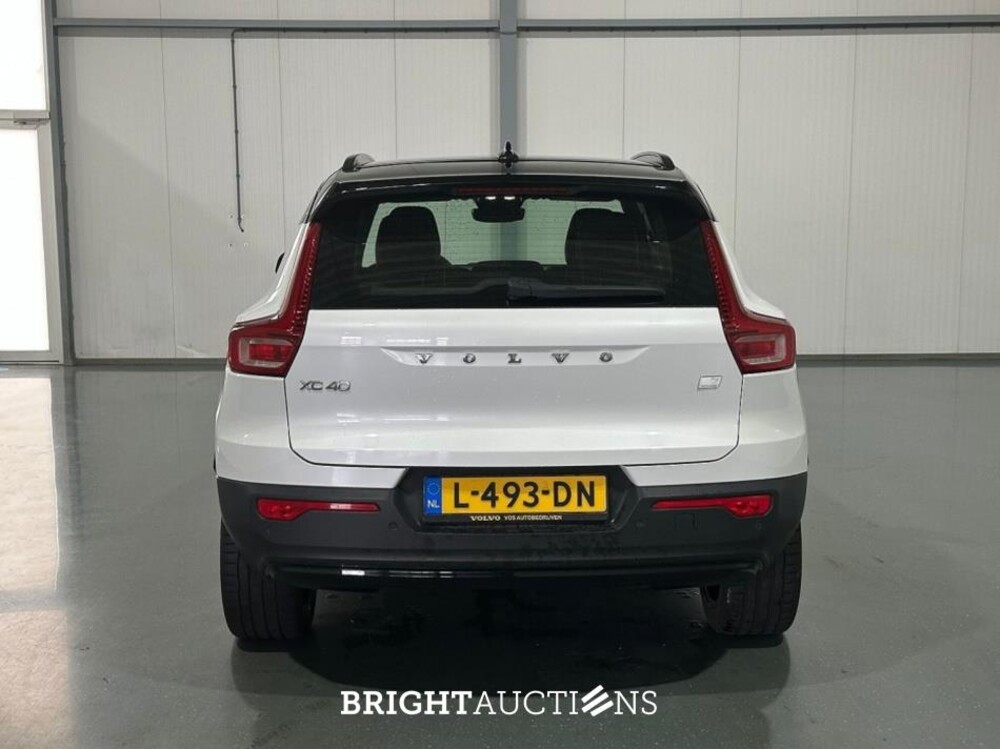 Volvo XC40 Recharge P8 R-Design AWD 408pk 2021 (Origineel-NL), L-493-DN