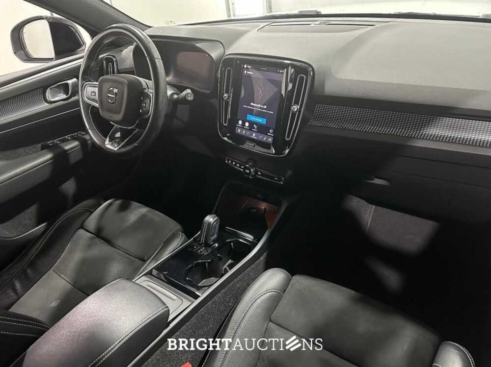 Volvo XC40 Recharge P8 R-Design AWD 408pk 2021 (Origineel-NL), L-493-DN