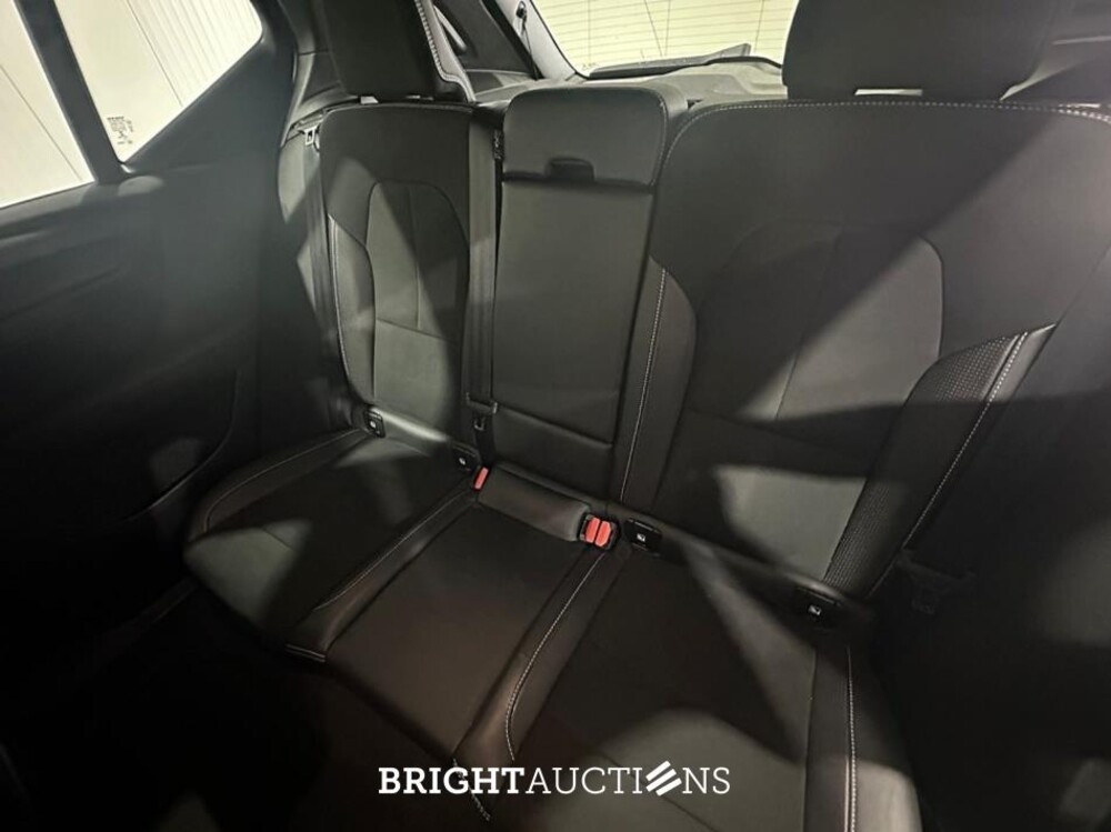 Volvo XC40 Recharge P8 R-Design AWD 408pk 2021 (Origineel-NL), L-493-DN