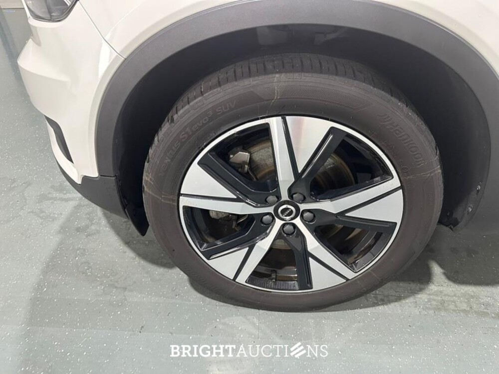 Volvo XC40 Recharge P8 R-Design AWD 408pk 2021 (Origineel-NL), L-493-DN