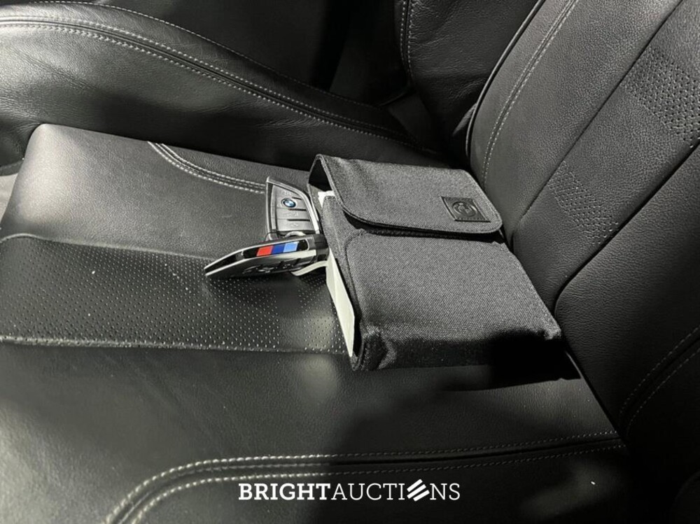 BMW X5 xDrive45e High Executive M-pakket 398pk 2021 (Origineel-NL), L-438-JL