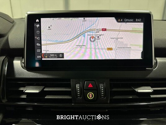 BMW 218i Active Tourer Executive Edition 140pk 2020 (Origineel-NL) 2-Serie, J-073-KL