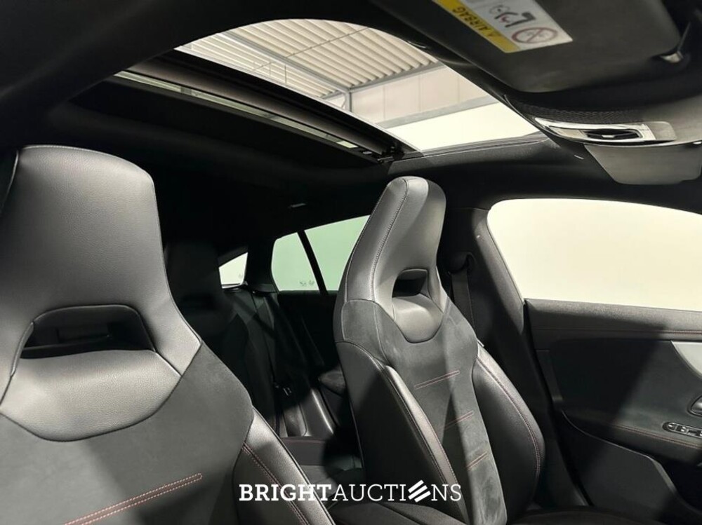 Mercedes-Benz CLA250 Shooting Brake e Business Solution AMG Limited 262pk 2022 (Origineel-NL) CLA-Klasse, R-629-BS