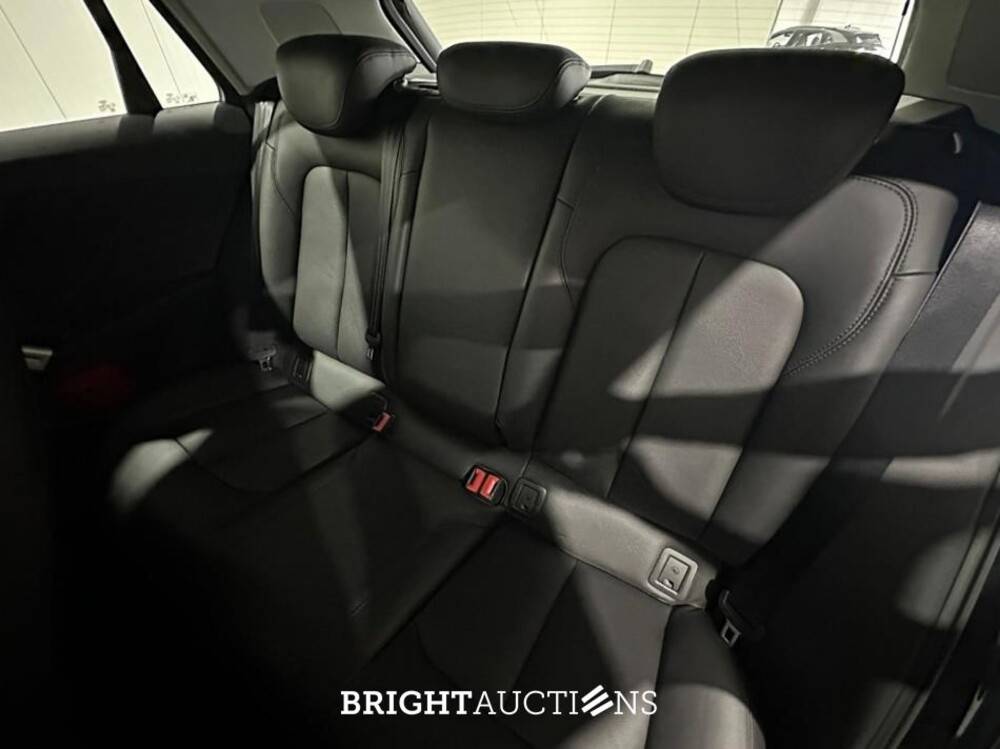 Audi Q2 35 Business Edition TFSI 150pk 2021 (Origineel-NL), L-391-GP