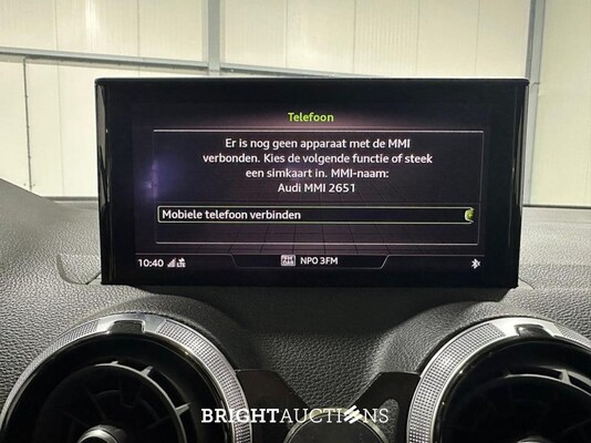 Audi Q2 35 Business Edition TFSI 150pk 2021 (Origineel-NL), L-391-GP
