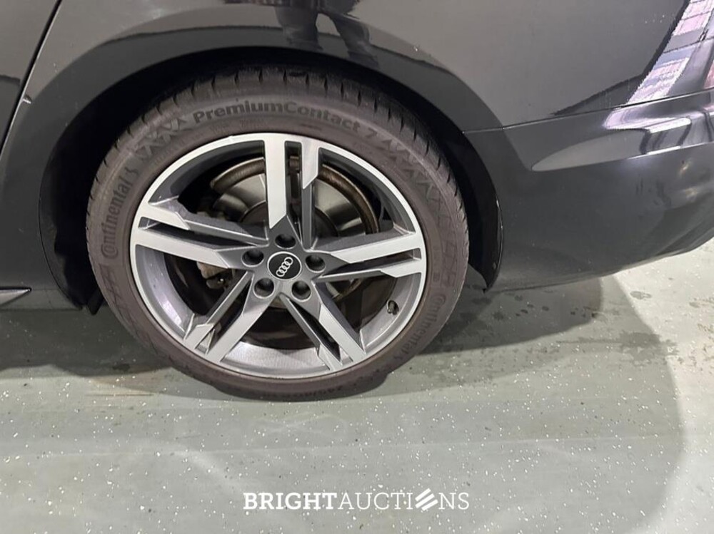 Audi A4 Avant 35 S edition Competition TFSI 150pk 2022 (Origineel-NL), N-356-SJ
