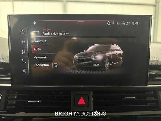 Audi A4 Avant 35 S edition Competition TFSI 150pk 2022 (Origineel-NL), N-356-SJ