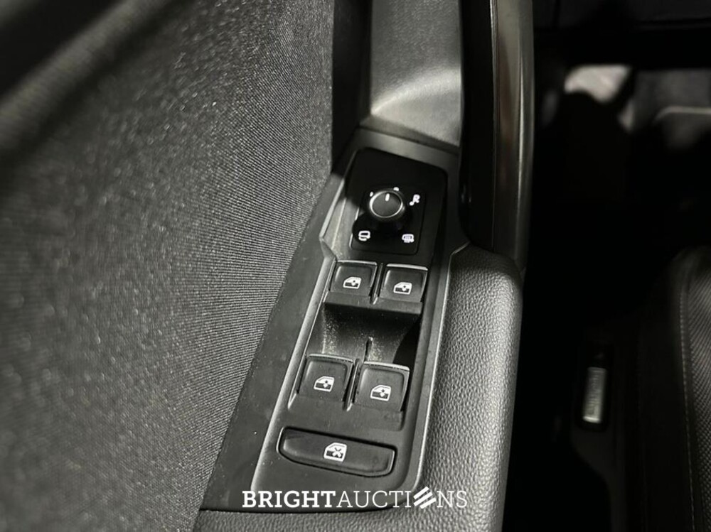 Volkswagen Tiguan Allspace Highline Business R 7p 1.5 TSI 150pk 2021 (Origineel-NL), L-383-GP