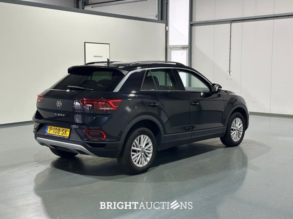 Volkswagen T-Roc Life 1.5 TSI 150pk 2022 (Origineel-NL), P-108-SK