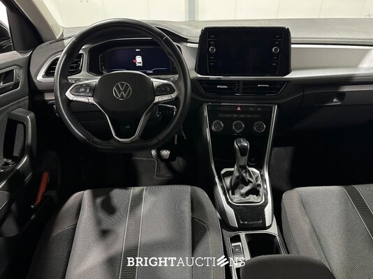 Volkswagen T-Roc Life 1.5 TSI 150pk 2022 (Origineel-NL), P-108-SK