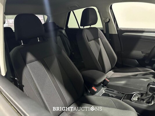 Volkswagen T-Roc Life 1.5 TSI 150pk 2022 (Origineel-NL), P-108-SK