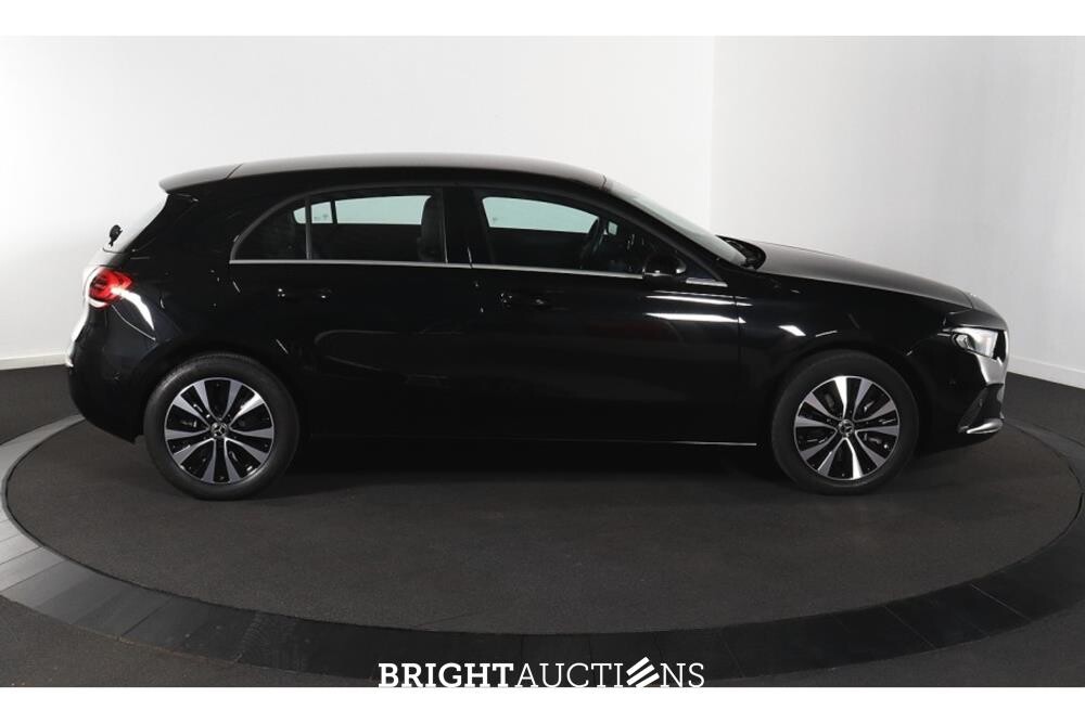 Mercedes-Benz A250 e BusinesS-Line 262pk 2022 (Origineel-NL) A-klasse, R-919-RL