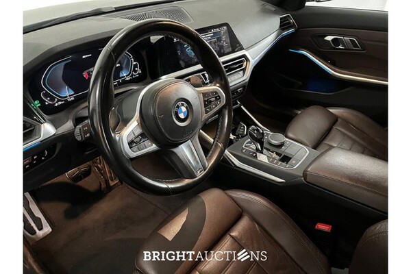 BMW 320e Business Edition Plus 276pk 2021 (Origineel-NL) 3-Serie, L-175-GJ