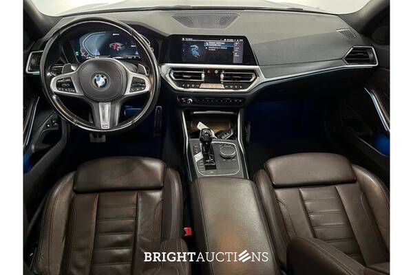 BMW 320e Business Edition Plus 276pk 2021 (Origineel-NL) 3-Serie, L-175-GJ