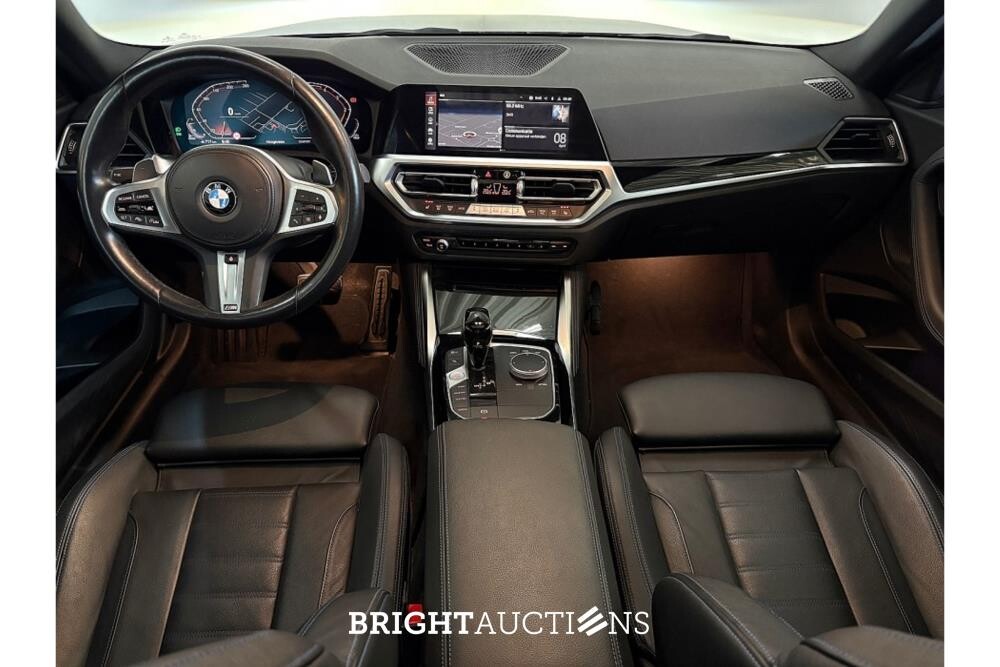 BMW 220d High Executive 190pk 2022 (Origineel-NL) 2-Serie, P-922-XS