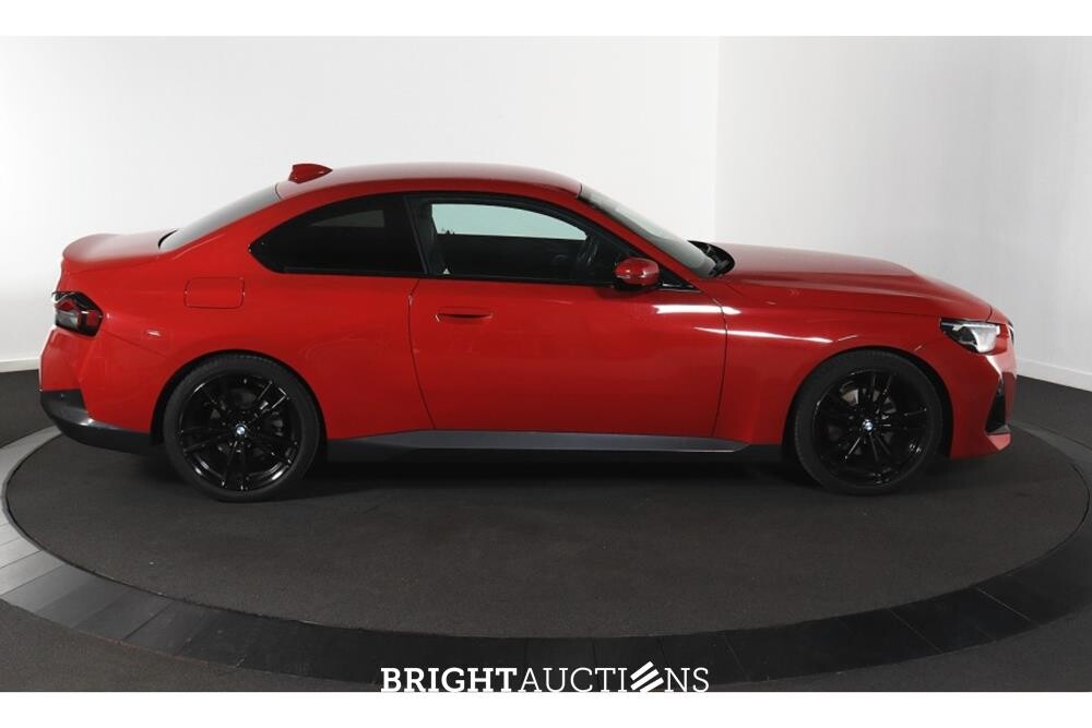 BMW 220i High Executive 183pk 2022 (Origineel-NL) 2-Serie, P-376-HX