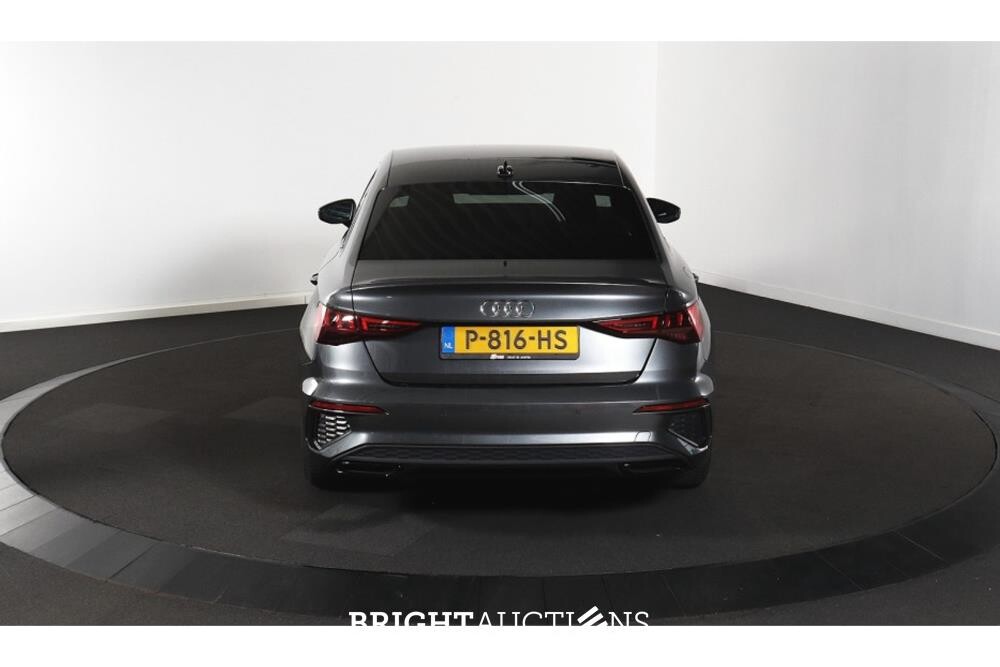 Audi A3 Limousine 30 S edition TFSI 110pk 2022 (Origineel-NL), P-816-HS