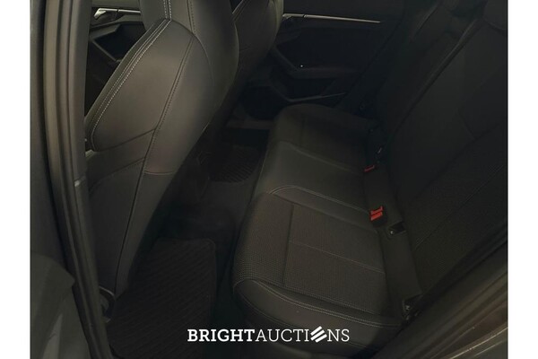 Audi A3 Limousine 30 S edition TFSI 110pk 2022 (Origineel-NL), P-816-HS