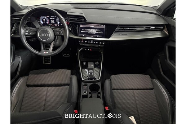Audi A3 Limousine 30 S edition TFSI 110pk 2022 (Origineel-NL), P-816-HS