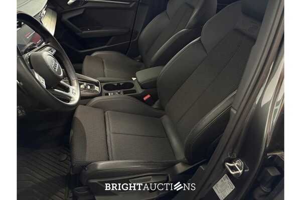 Audi A3 Limousine 30 S edition TFSI 110pk 2022 (Origineel-NL), P-816-HS