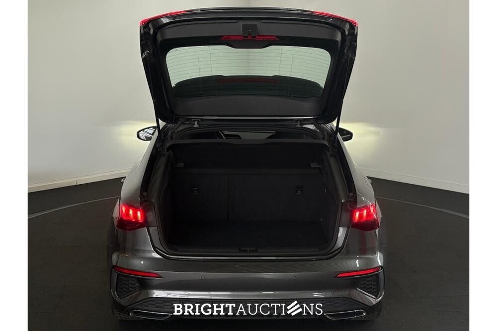 Audi A3 Sportback 35 S edition TFSI 149pk 2021 (Origineel-NL), L-033-JN