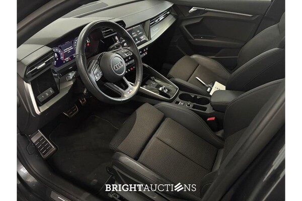 Audi A3 Sportback 35 S edition TFSI 149pk 2021 (Origineel-NL), L-033-JN