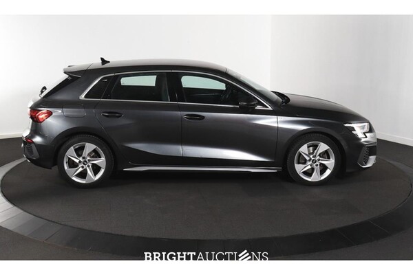 Audi A3 Sportback 35 S edition TFSI 149pk 2021 (Origineel-NL), L-033-JN