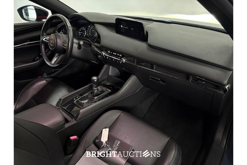Mazda 3 e-SkyActiv-X M Hybrid 180 Luxury Aero Pakket 2.0 SkyActiv 179pk 2021 (Origineel-NL), K-575-LT
