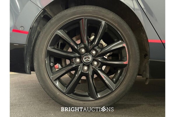 Mazda 3 e-SkyActiv-X M Hybrid 180 Luxury Aero Pakket 2.0 SkyActiv 179pk 2021 (Origineel-NL), K-575-LT