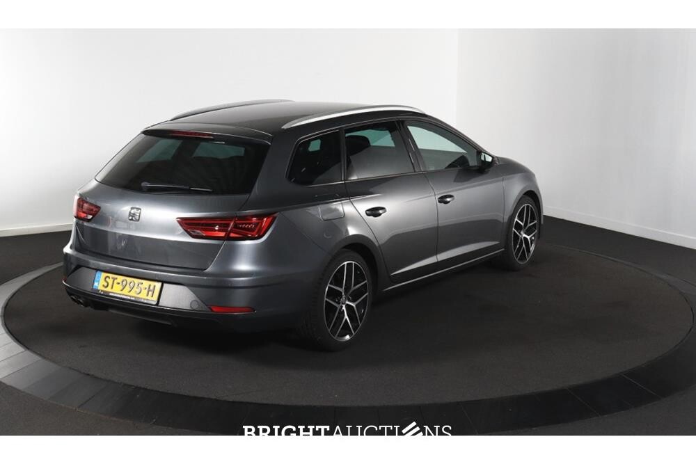 SEAT Leon FR EcoTSI Business Intense 1.4 149pk 2018 (Origineel-NL), ST-995-H
