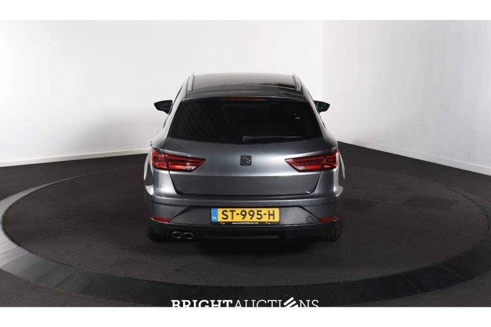 SEAT Leon FR EcoTSI Business Intense 1.4 149pk 2018 (Origineel-NL), ST-995-H