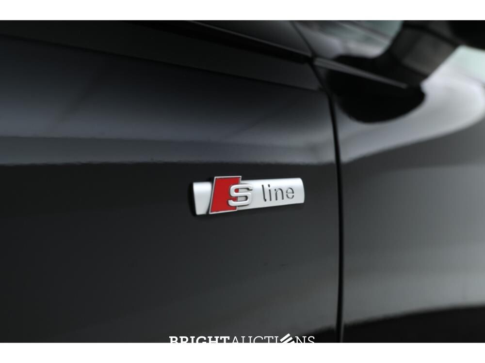 Audi A4 Avant 35 S edition TDI 136pk 2022, JZK-23-J