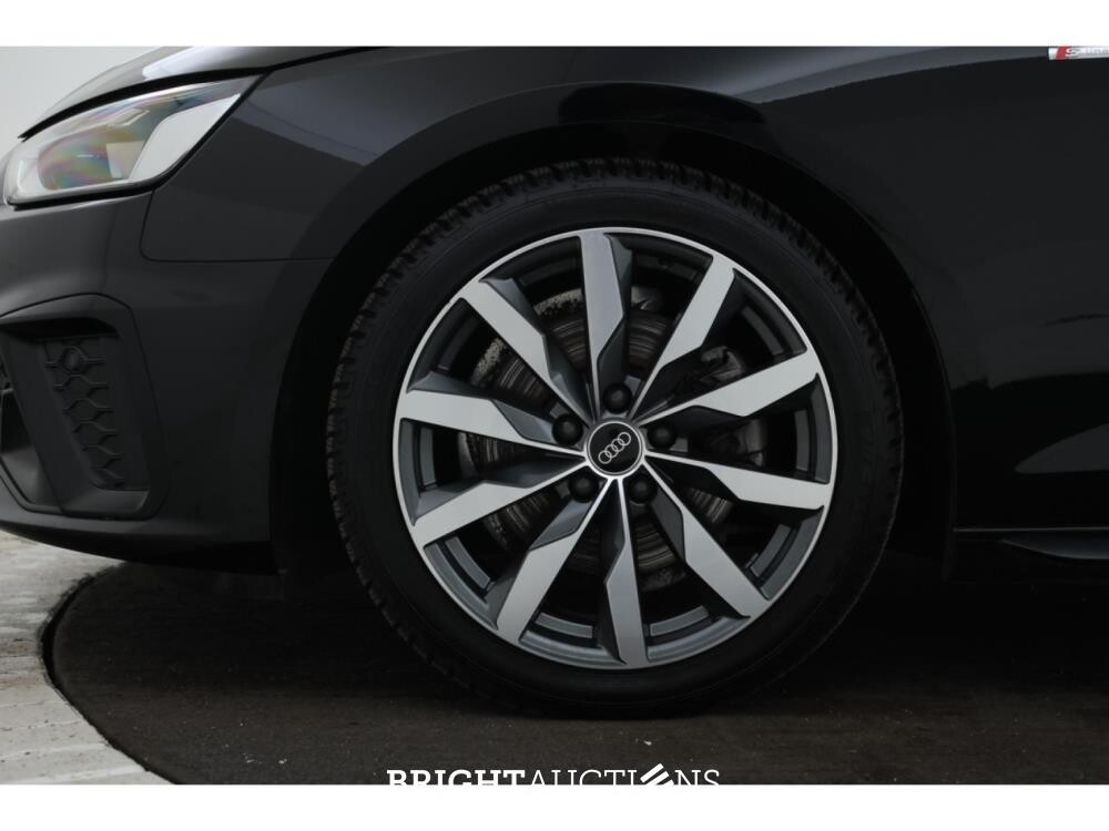 Audi A4 Avant 35 S edition TDI 136pk 2022, JZK-23-J