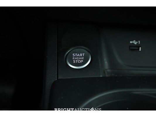 Audi A4 Avant 35 S edition TDI 136pk 2022, JZK-23-J