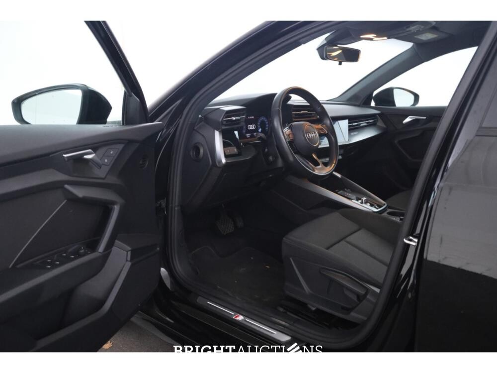 Audi A3 Sportback 30 S edition TFSI 122pk 2022, JLR-80-R