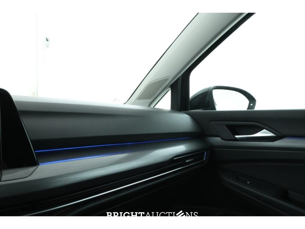Volkswagen Golf eTSI R-Line 1.5 162pk 2020, P-810-JN