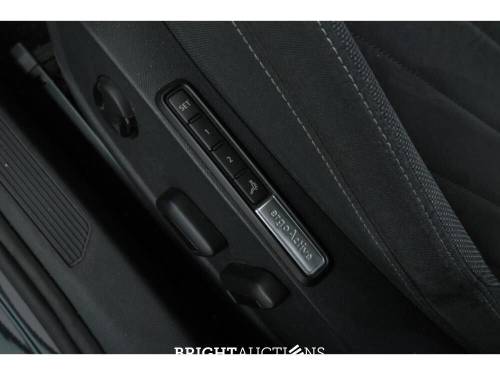 Volkswagen Golf eTSI R-Line 1.5 162pk 2020, P-810-JN