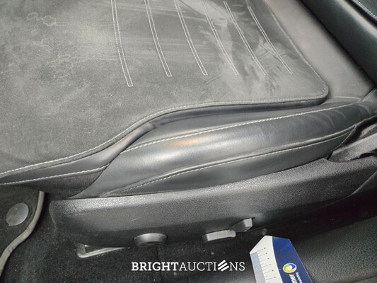 Mercedes-Benz C300 e AMG Line 333pk 2022 (Origineel-NL) C-klasse, R-188-JR