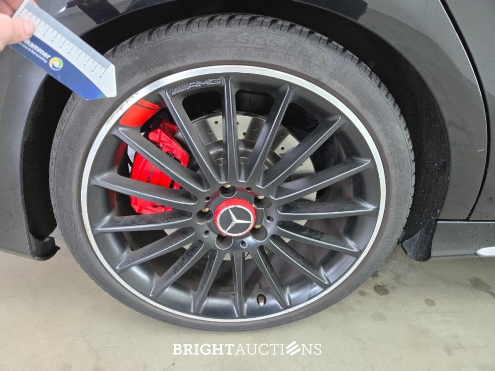 Mercedes-Benz CLA45 AMG 45 OrangeArt Edition 4MATIC 381pk 2015 CLA-Klasse, TB-219-X