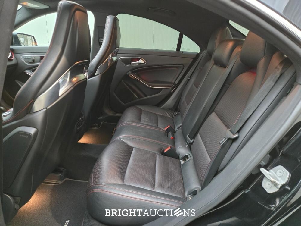 Mercedes-Benz CLA45 AMG 45 OrangeArt Edition 4MATIC 381pk 2015 CLA-Klasse, TB-219-X