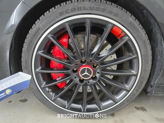 Mercedes-Benz CLA45 AMG 45 OrangeArt Edition 4MATIC 381pk 2015 CLA-Klasse, TB-219-X