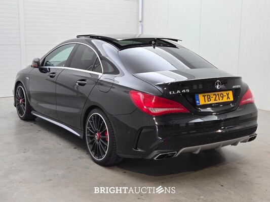 Mercedes-Benz CLA45 AMG 45 OrangeArt Edition 4MATIC 381pk 2015 CLA-Klasse, TB-219-X
