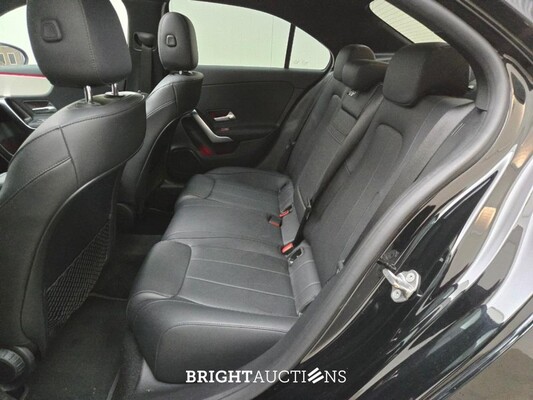 Mercedes-Benz A180 Luxury Line 136pk 2022 (Origineel-NL) A-klasse, R-206-PR