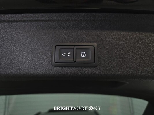 Audi A4 Avant 40 Design Pro Line Plus TFSI 190pk 2019, S-364-LJ