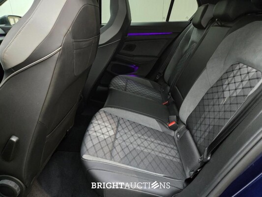 Volkswagen Golf eTSI R-Line 1.5 150pk 2022, HGP-39-Z