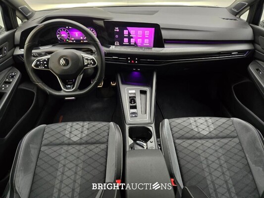 Volkswagen Golf eTSI R-Line 1.5 150pk 2022, HGP-39-Z