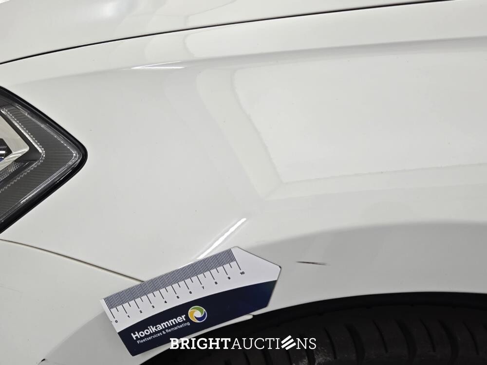 Volkswagen Golf e- e 136pk 2019 (Origineel-NL), ZJ-550-D