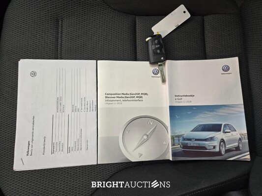 Volkswagen Golf e- e 136pk 2019 (Origineel-NL), ZJ-550-D