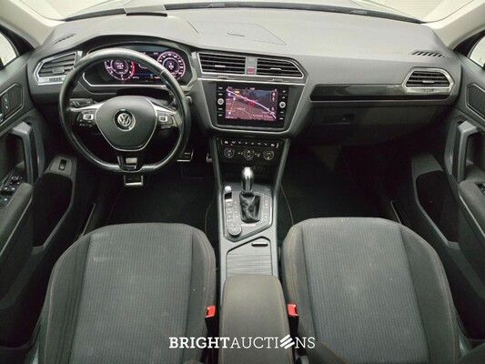 Volkswagen Tiguan 4Motion Highline 2.0 TSI 180pk 2017, T-513-KJ
